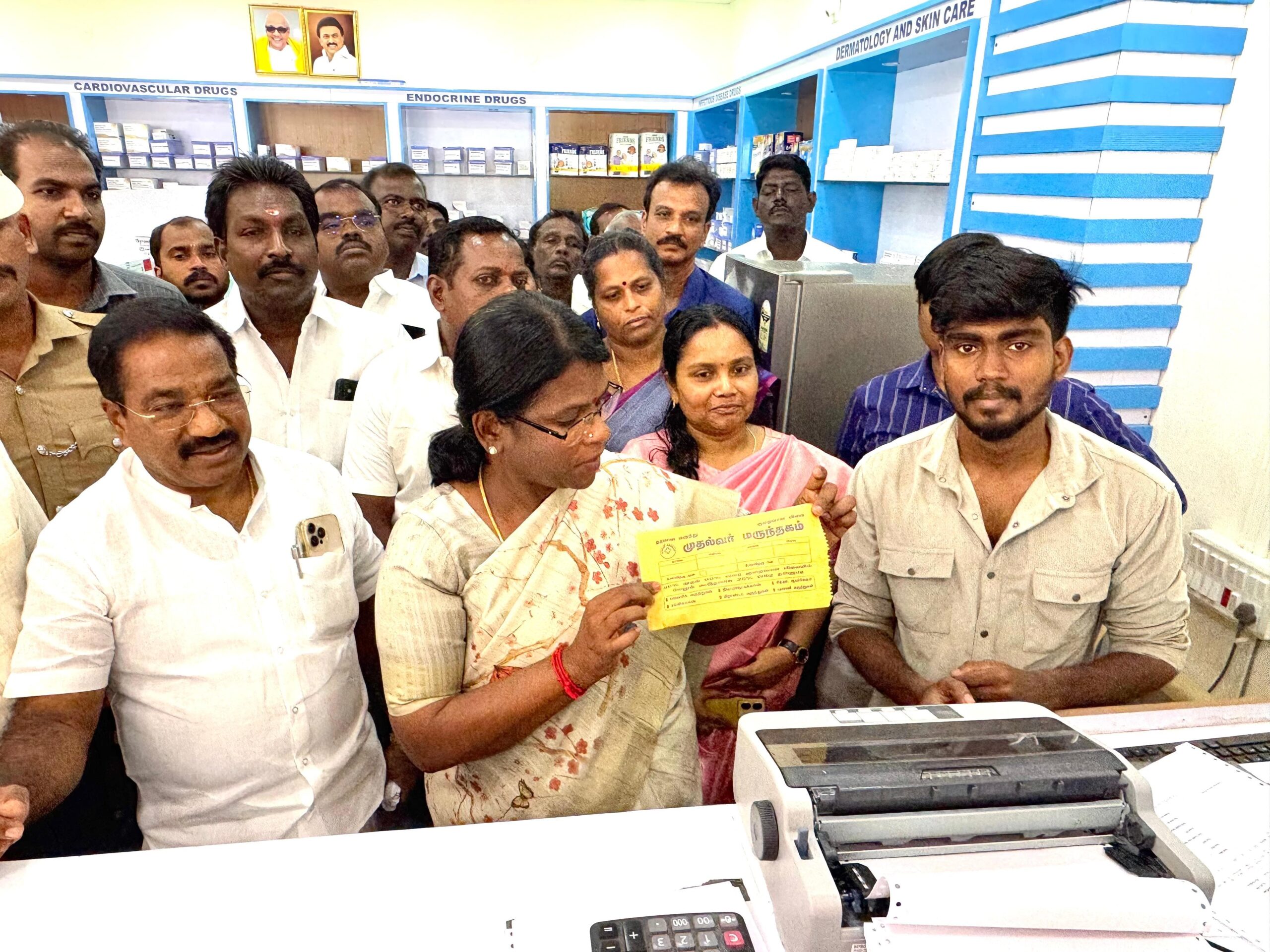 குமரி மாவட்டம் கூட்டுறவு துறை சார்பில் துவங்கப்பட்ட முதல்வர் மருந்தகம்…