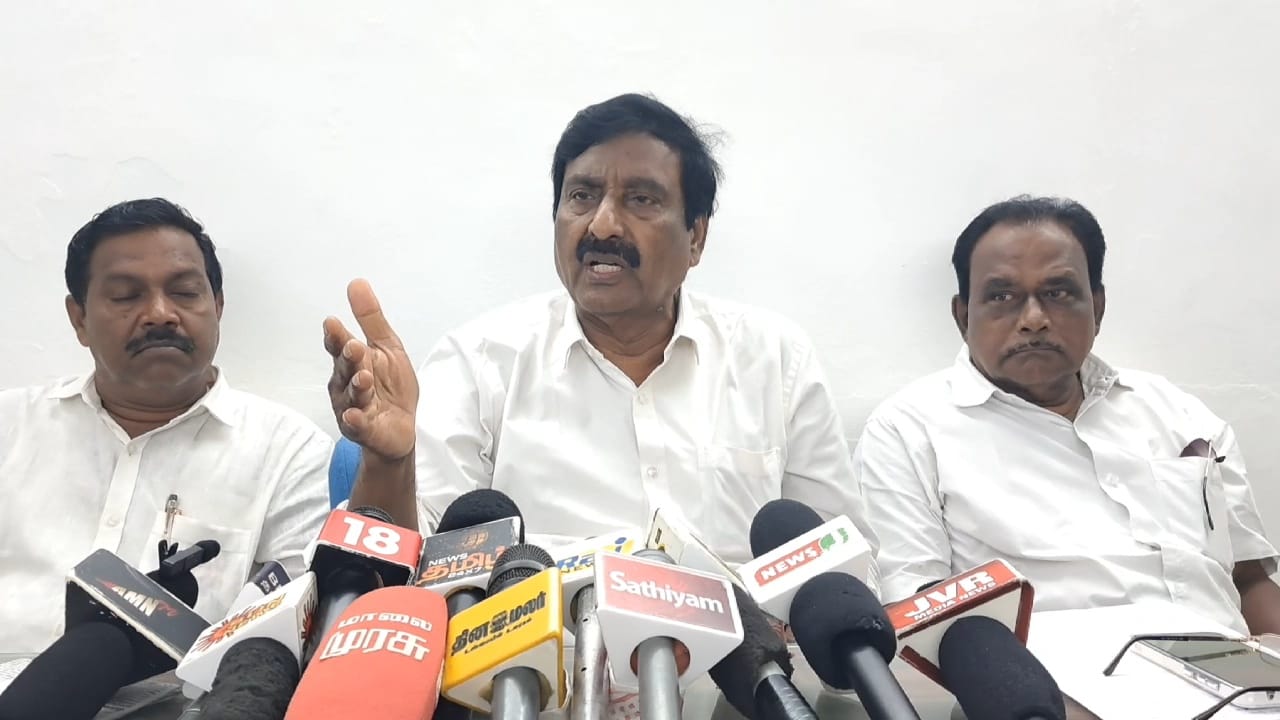 ரெஸ்டோ பார்களை ஏன் கண்டு கொள்ளவில்லை – அன்பழகன் கேள்வி