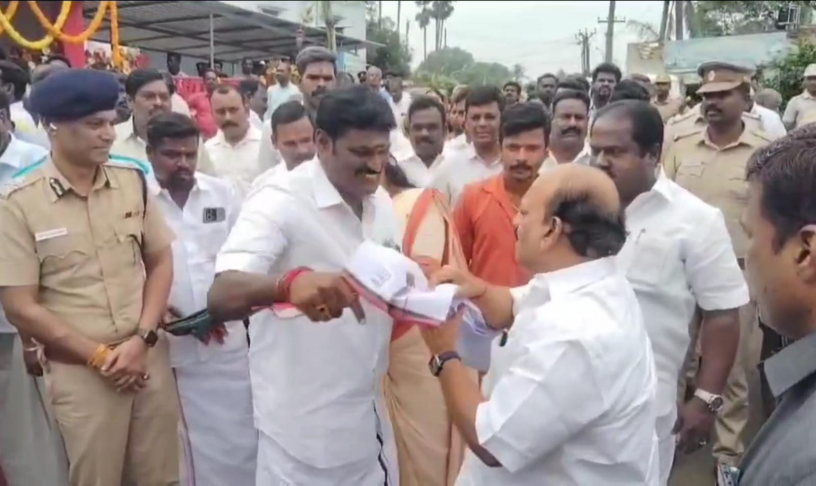 புதியதாக காவல் நிலைய திறப்பு விழா நிகழ்ச்சி..,