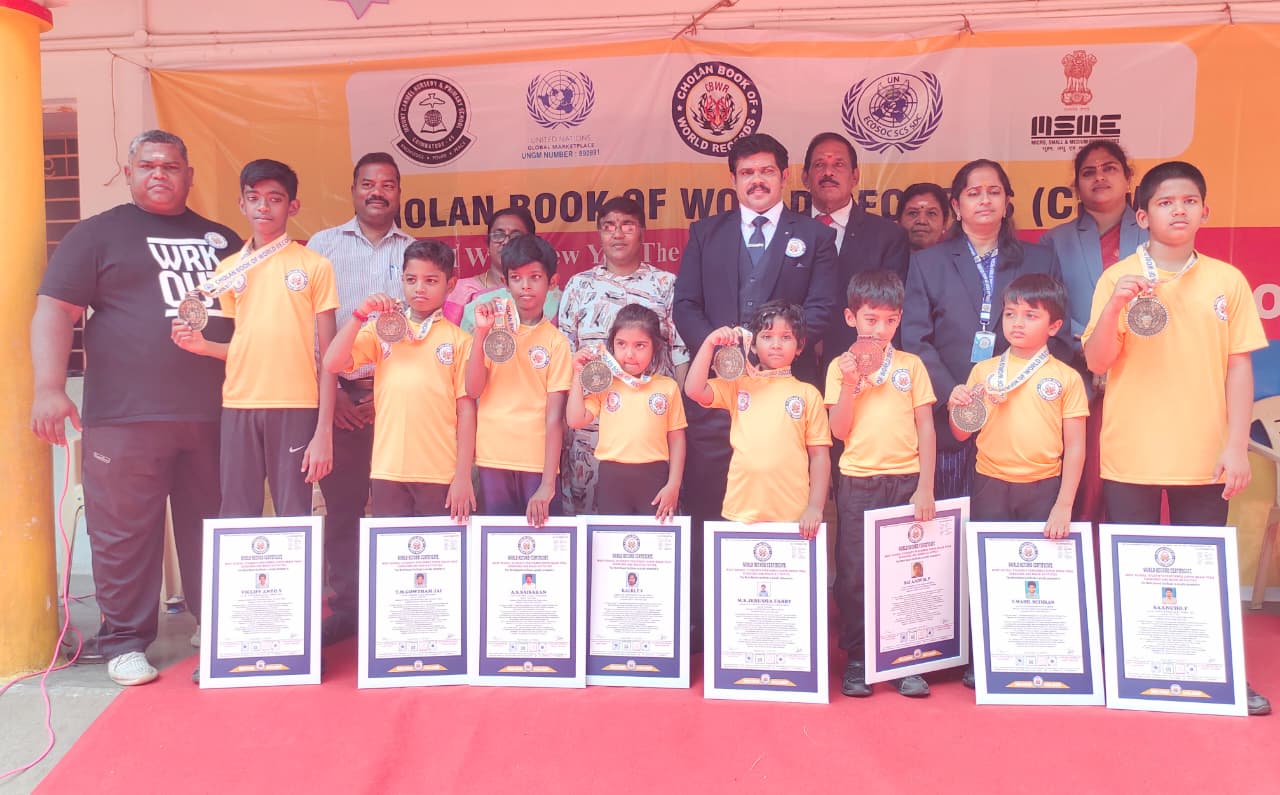 சூப்பர் பிரெய்ன் யோகாவில் அசத்திய மழலை குழந்தைகள்..,