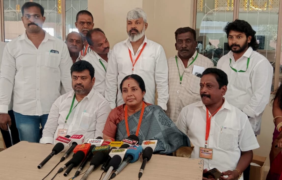 கள்ள ஓட்டு மூலம் வெற்றி பெற தி.மு.க முயற்சி..,