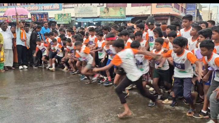 பாஜக இளைஞர் அணி சார்பில் மினி மராத்தான் போட்டி..