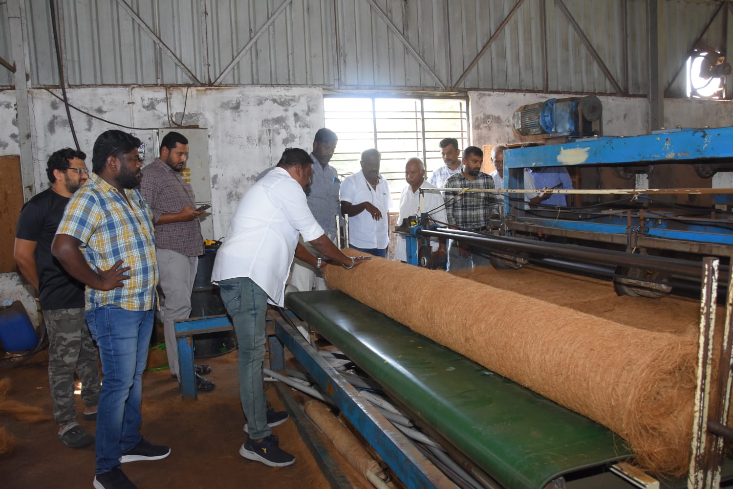 தென்னை நார் மதிப்பு கூட்டு பொருட்கள் பயிற்சி முகாம்..,