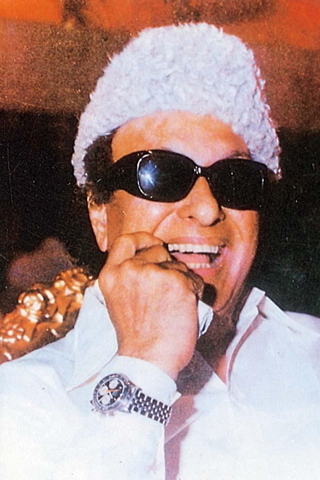 எம்.ஜி.ஆர் உருவப்படத்துக்கு மாலை அணிவித்து மரியாதை…