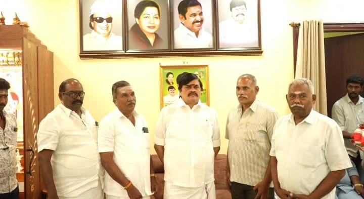 முன்னாள் அமைச்சர் கே.டி.ஆர் 5 லட்சம் ரூபாய் நிதியுதவி..,