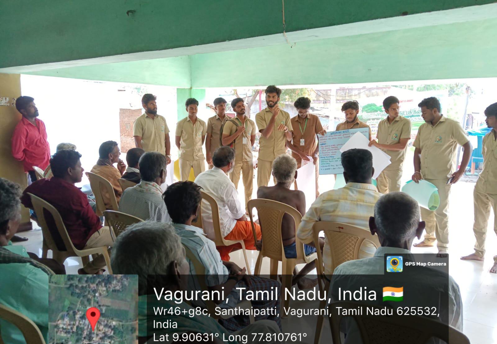 மாணவர்கள் சார்பில் விவசாயிகள் கூட்டம்..,