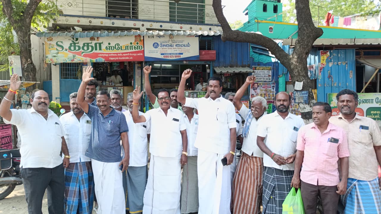 அதிமுக, அ. ம. மு. ககூட்டணி உறுதி செய்யப்பட்டதால் மகிழ்ச்சி..,