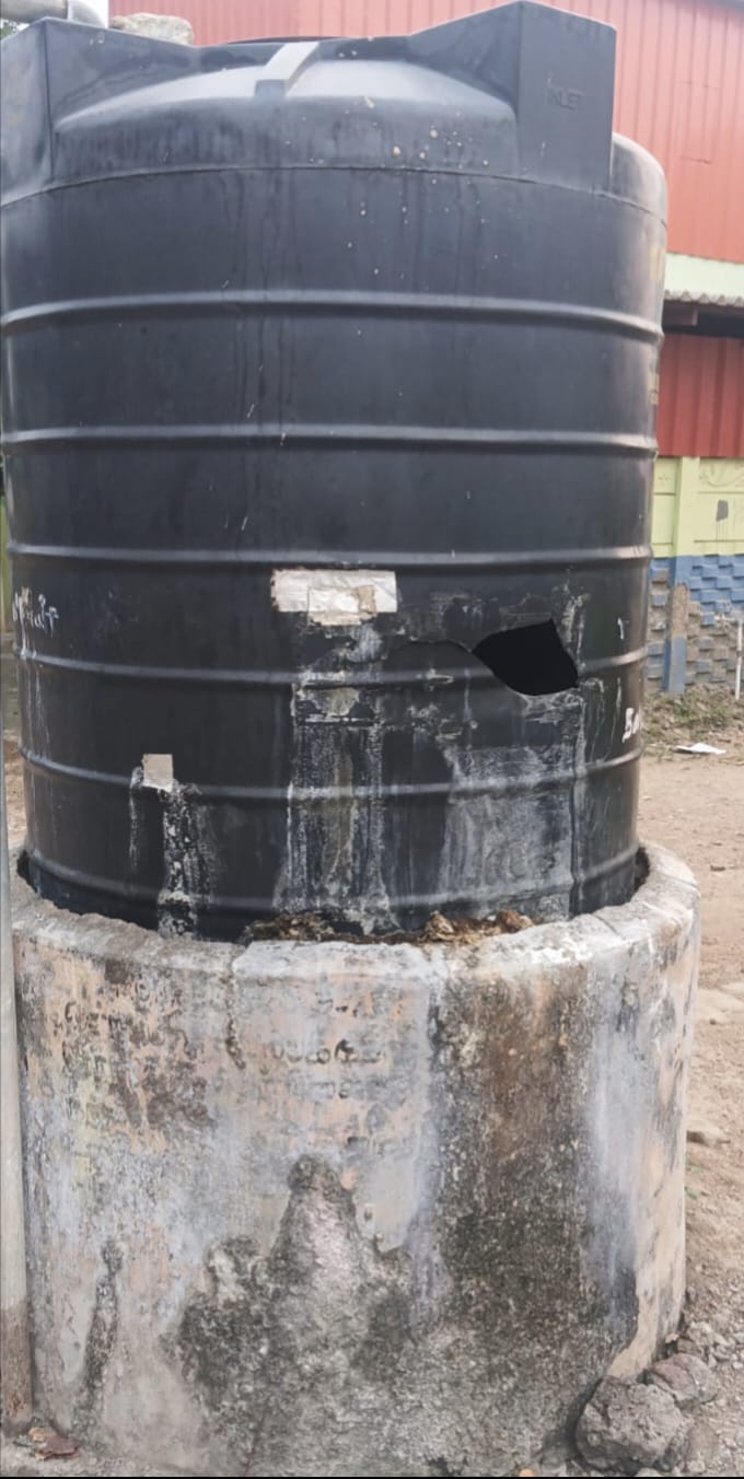 புதிய குடிநீர் தொட்டி அமைக்க மக்கள் கோரிக்கை..,