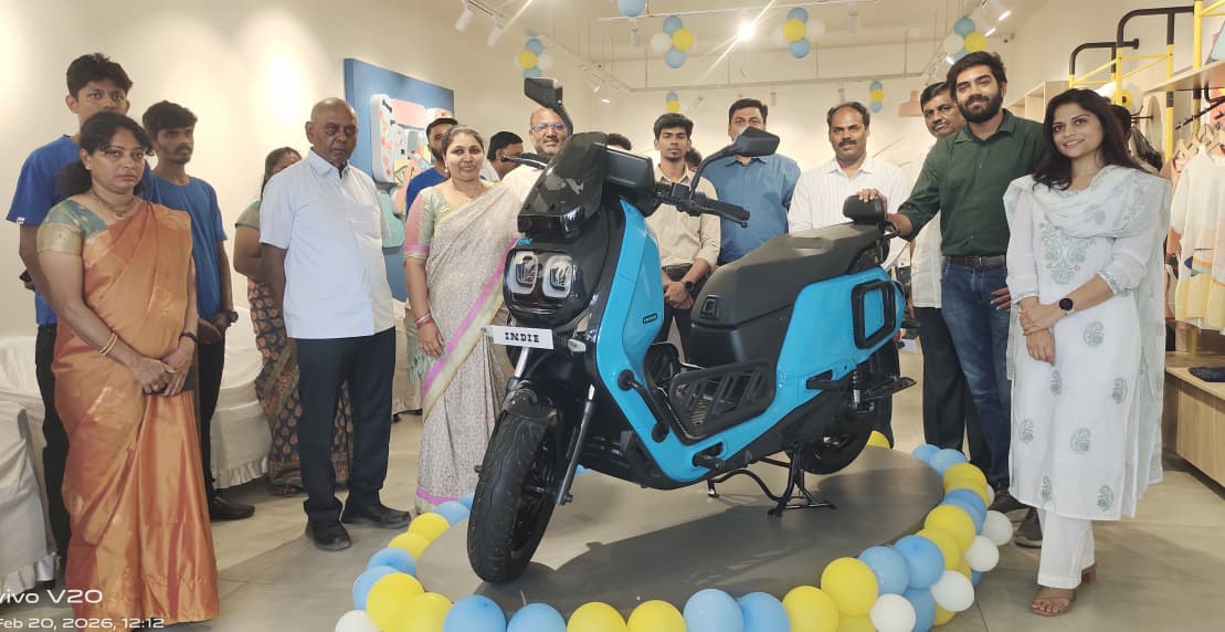 புதிய ரிவர் இ-ஸ்கூட்டர் ஷோரூம் திறப்பு: சிறப்பு சலுகைகள் அறிவிப்பு!