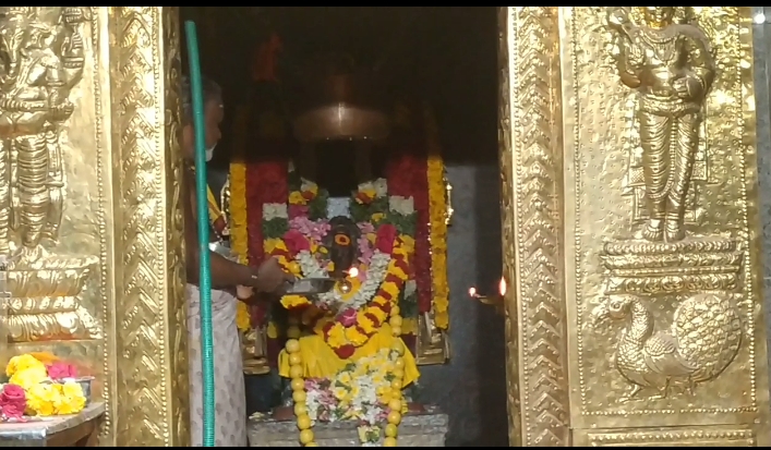 திருவப்பூர் முத்துமாரியம்மன் கோவில் பூச்சொரிதல் விழா..,