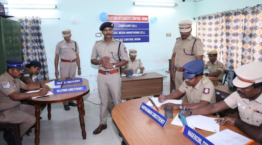 காவல் கண்காணிப்புகட்டுப்பாடு அறையை திறந்து வைத்த கண்காணிப்பாளர் டாக்டர். ஸ்டாலின்..,