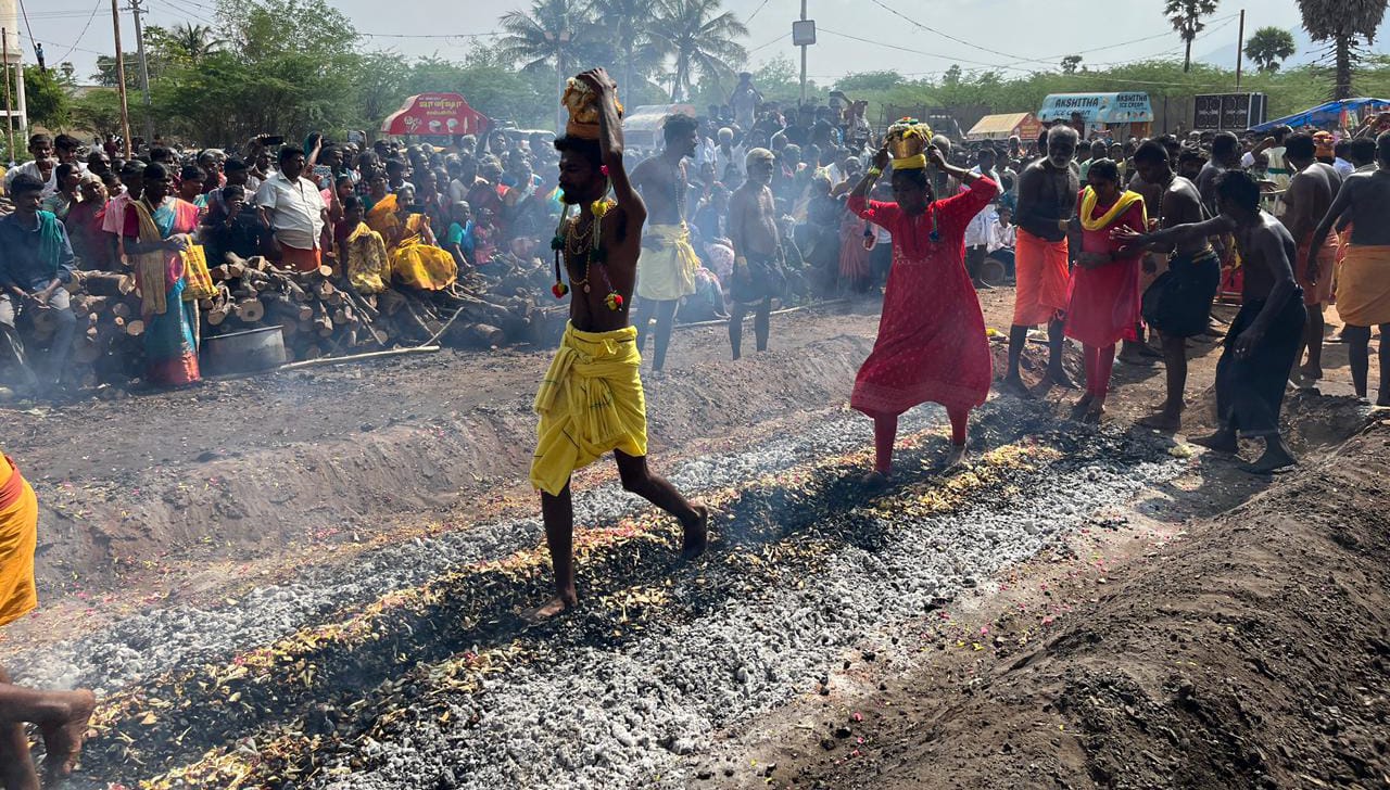 வேடசந்தூர் அருகே முத்துமாரியம்மன் கோவில் திருவிழா..,