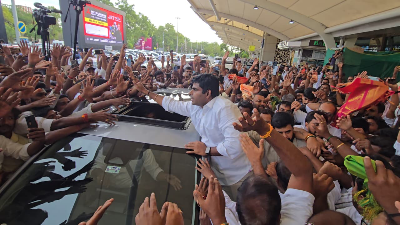 அண்ணாமலை பாஜக கட்சியில் இருந்து விலகிய பிறகு இன்று கோவைக்கு வருகை..,