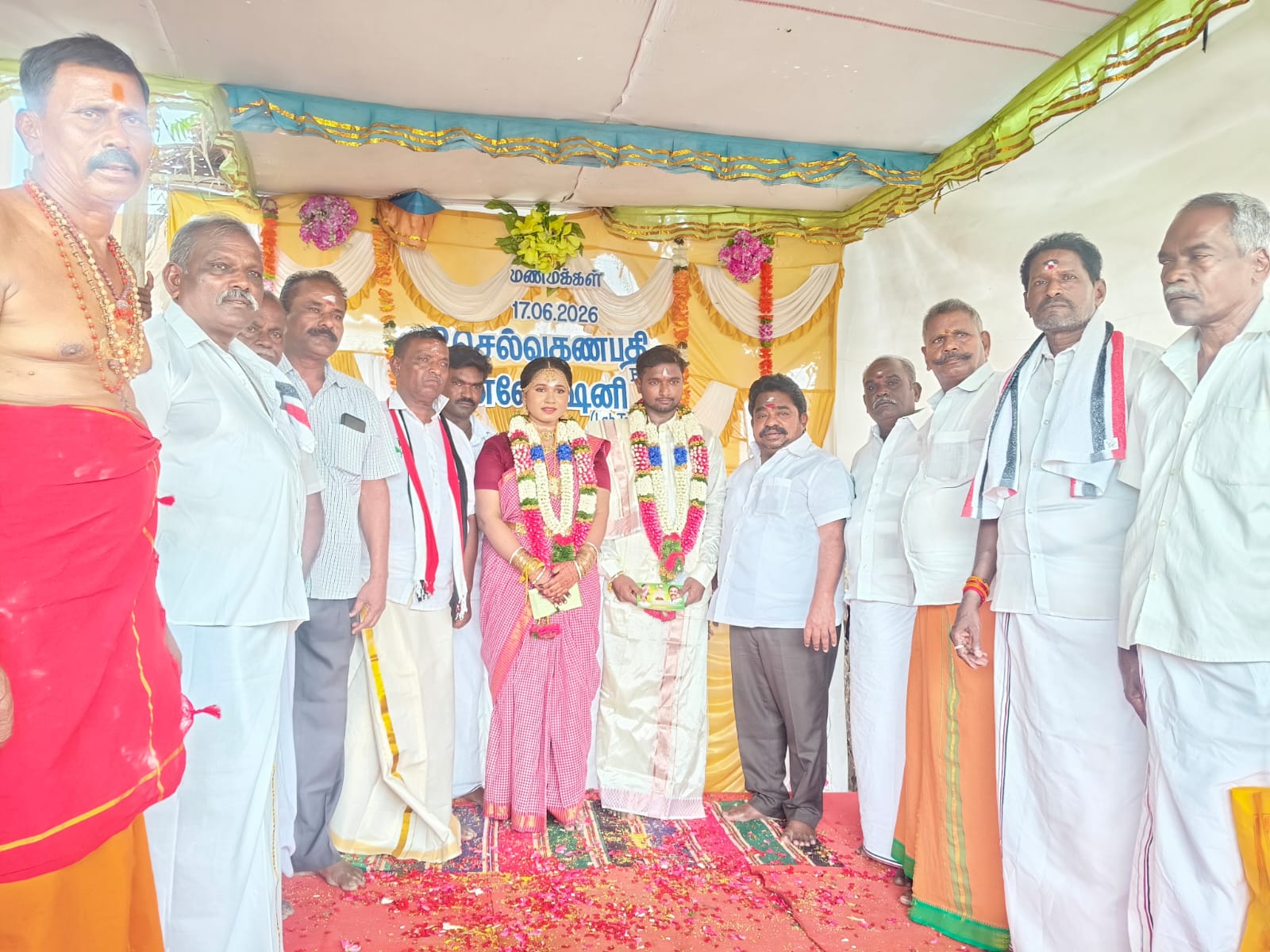 இல்லத் திருமண விழாவில் கலந்து கொண்டு வாழ்த்திய MSR ராஜவர்மன்..,