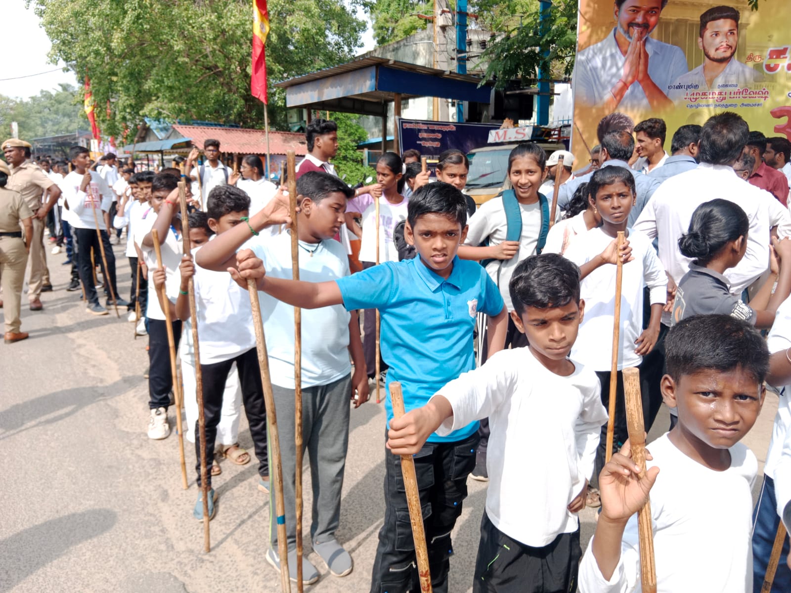 புதுக்கோட்டையில் முதலமைச்சர் விஜய் பிறந்தநாள் விழா கோலாகலம்..,