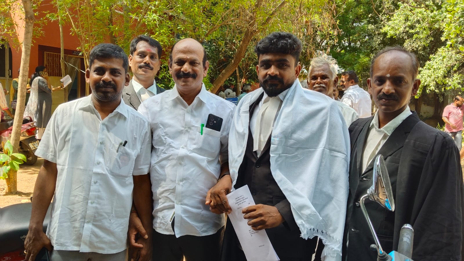 புதுக்கோட்டை மாவட்ட வழக்கறிஞர் சங்க தேர்தல் வாக்குப்பதிவு..,