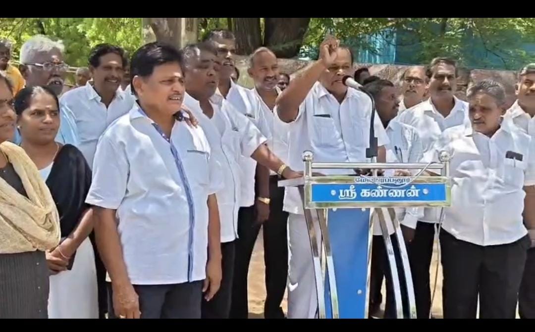ஒருங்கிணைந்த நீதிமன்றம் அமைக்க கோரி வழக்கறிஞர்கள் ஆர்ப்பாட்டம்.